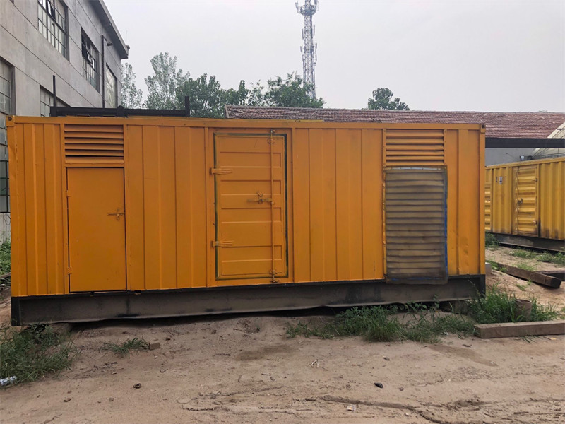 青秀发电机出租进行负载测试时，电瓶电量不足的具体判断标准是什么？