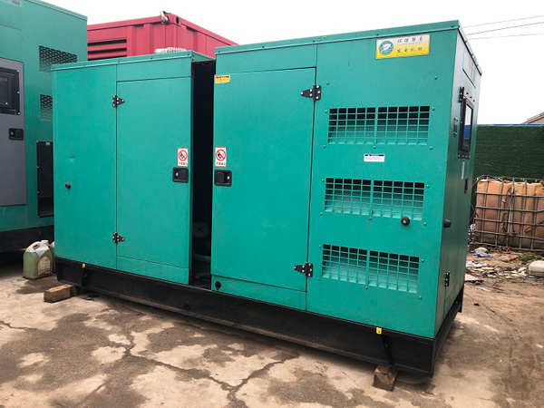 青秀怎样合理控制磷酸铁锂蓄电池的充放电倍率以延长其使用寿命？