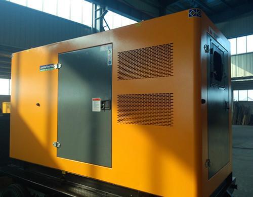 青秀汽油发电机组电瓶电解液的密度应该保持在什么范围？